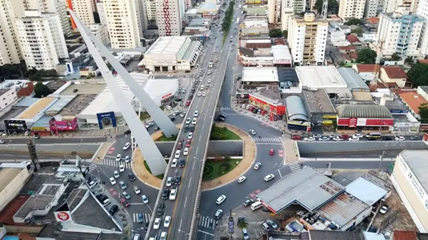 Viaduto Av. T-63 - Goiânia 